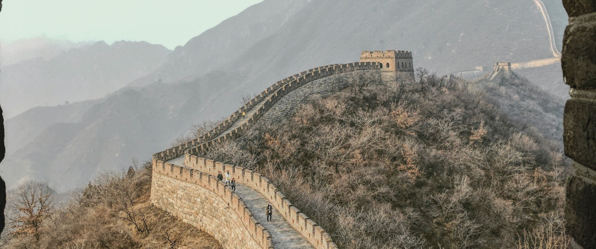 China con montañas de Aleluya